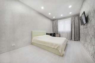 Апартаменты Квартира в 2 мин от Метро Грушевка на пр-т Дзержинского Минск Апартаменты с балконом-10