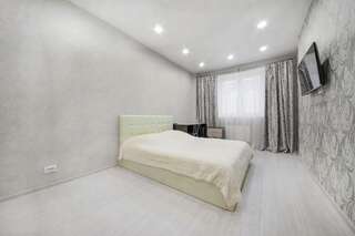 Апартаменты Квартира в 2 мин от Метро Грушевка на пр-т Дзержинского Минск Апартаменты с балконом-24